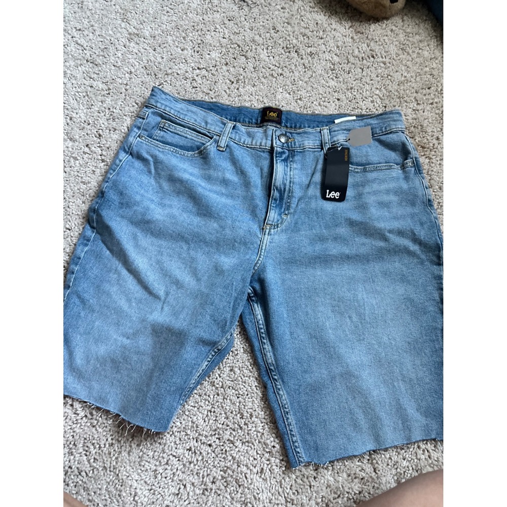 High Waisted Denim Shorts Lee Light Wash Bermuda Raw Hem Jorts Heritage Size 16